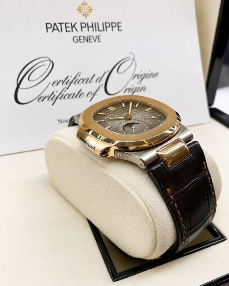 PATEK PHILIPPE Nautilus Moon Phase 5712GR-001 40mm thumbnail 4