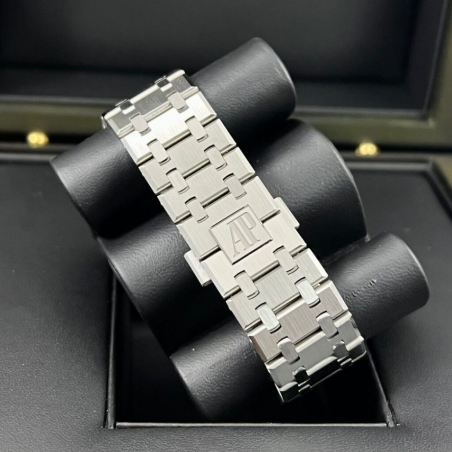 AP Royal Oak 26240ST Black Dial 41mm thumbnail 4