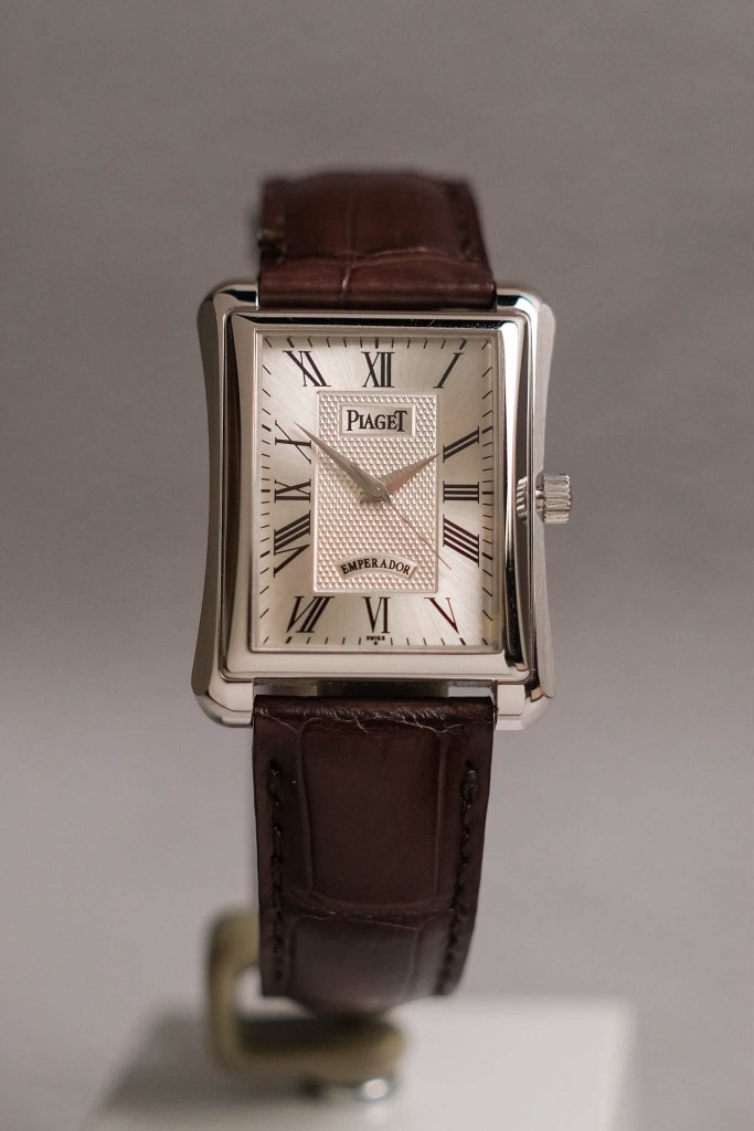 Piaget Emperador 18K White Gold P10040 / G0A29518