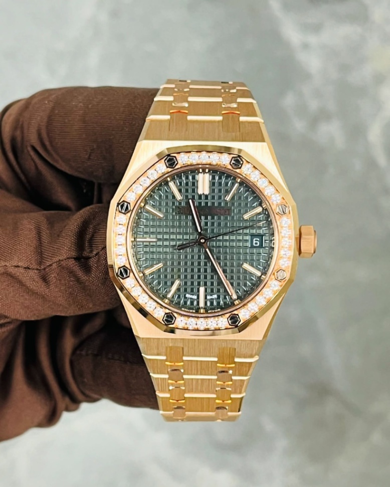 Audemars Piguet Royal Oak 15551OR