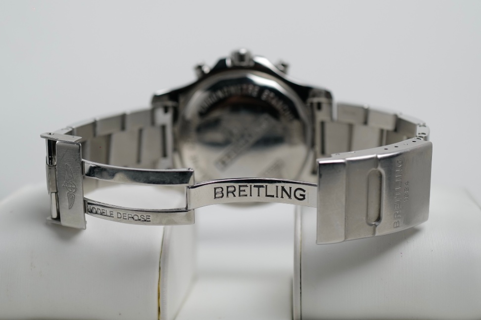 BREITLING Colt Chronograph A13388 Black Dial 44mm - Image 5