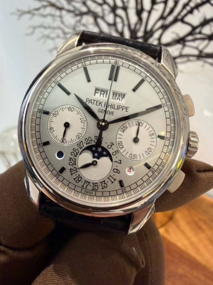 Patek Philippe Grand Complications 5270G