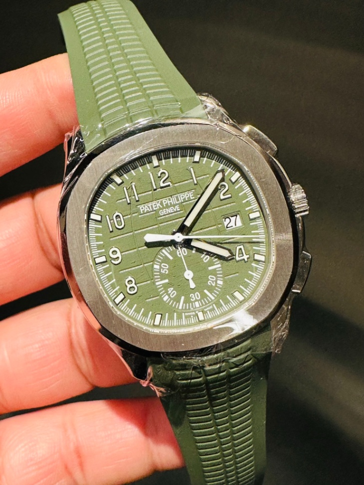 PATEK PHILIPPE Aquanaut 5968g-010 