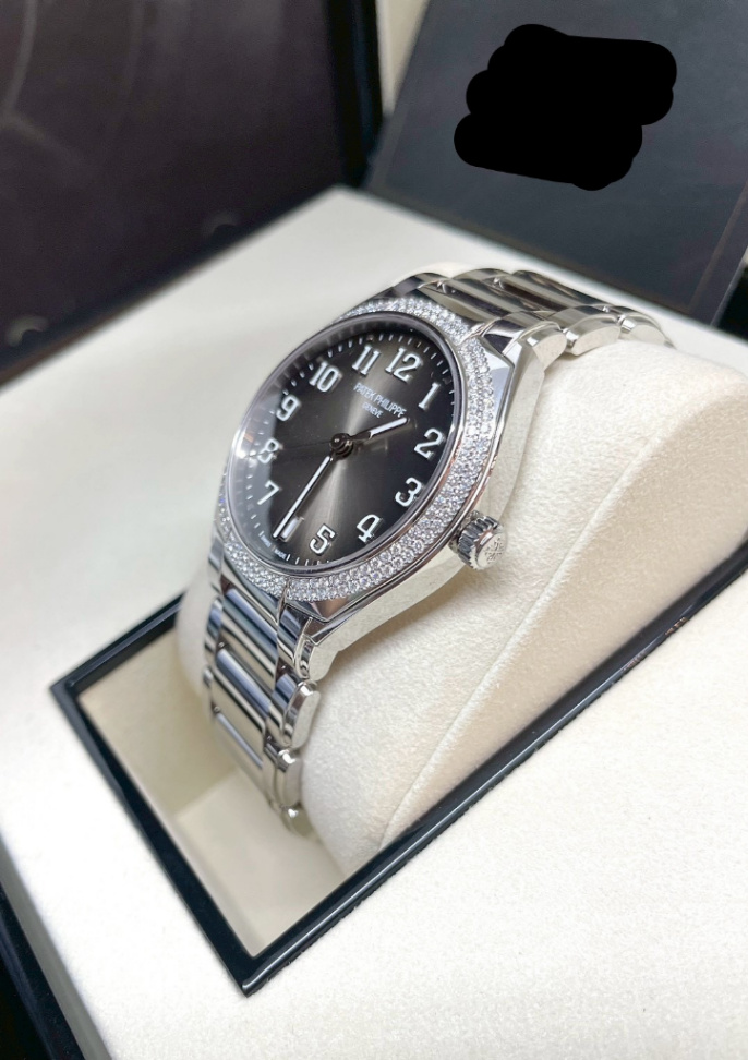Patek Philippe Twenty Four 7300/1200A Grey Dial thumbnail 3
