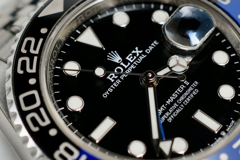 ROLEX GMT-Master II Batgirl 126710BLNR Jubilee 40mm - Image 2