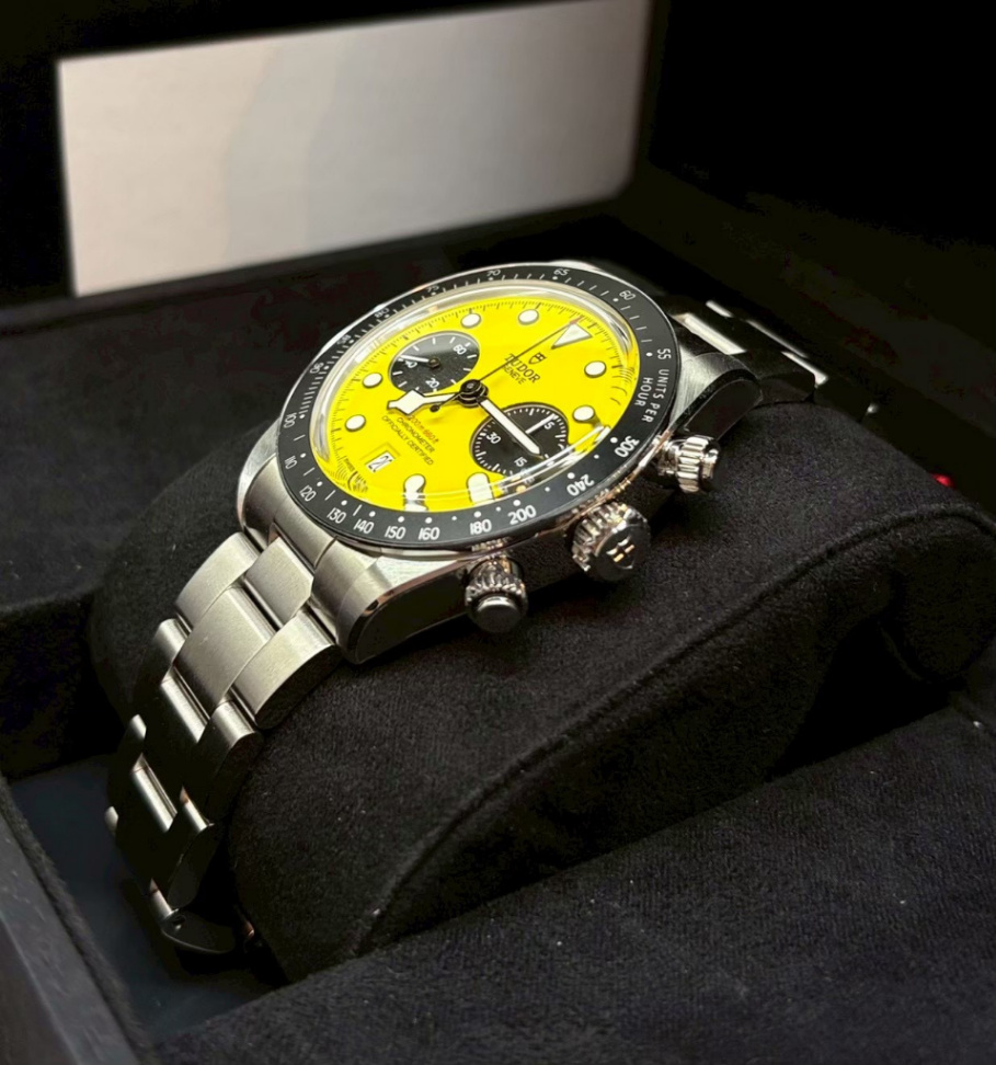 Tudor Black Bay Chrono Bumblebee 39mm thumbnail 5