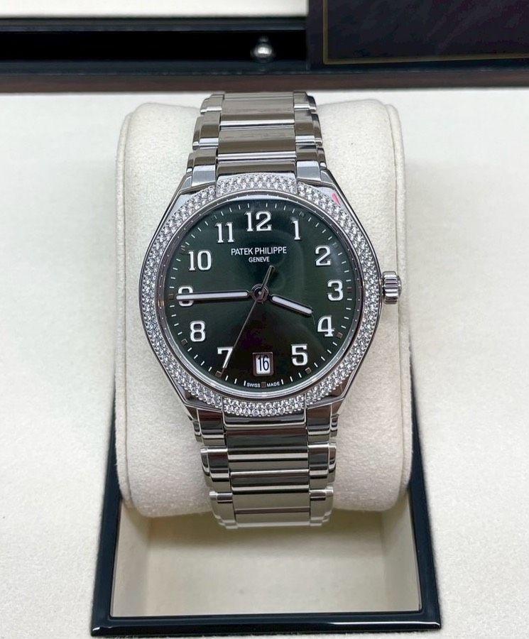 PATEK PHILIPPE Twenty~4 Green Dial 7300/1200A 