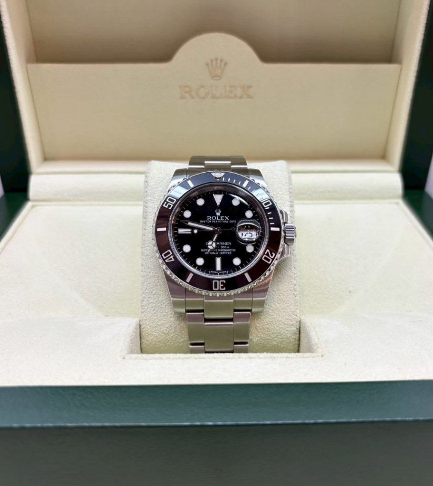 Used Submariner Date Black Dial 40mm