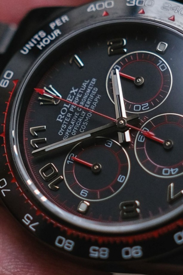 Rolex Cosmograph Daytona Ref. 116520 Black/Red Arabic Racing thumbnail 3