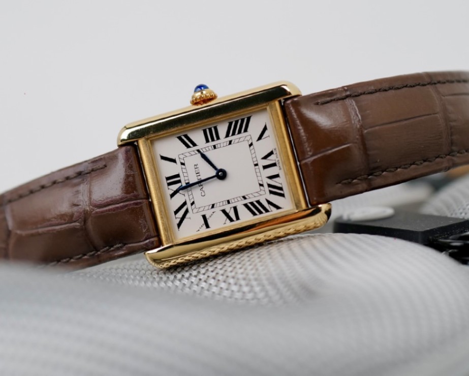 Cartier Tank Solo Gold Small Size 3168 - Image 1
