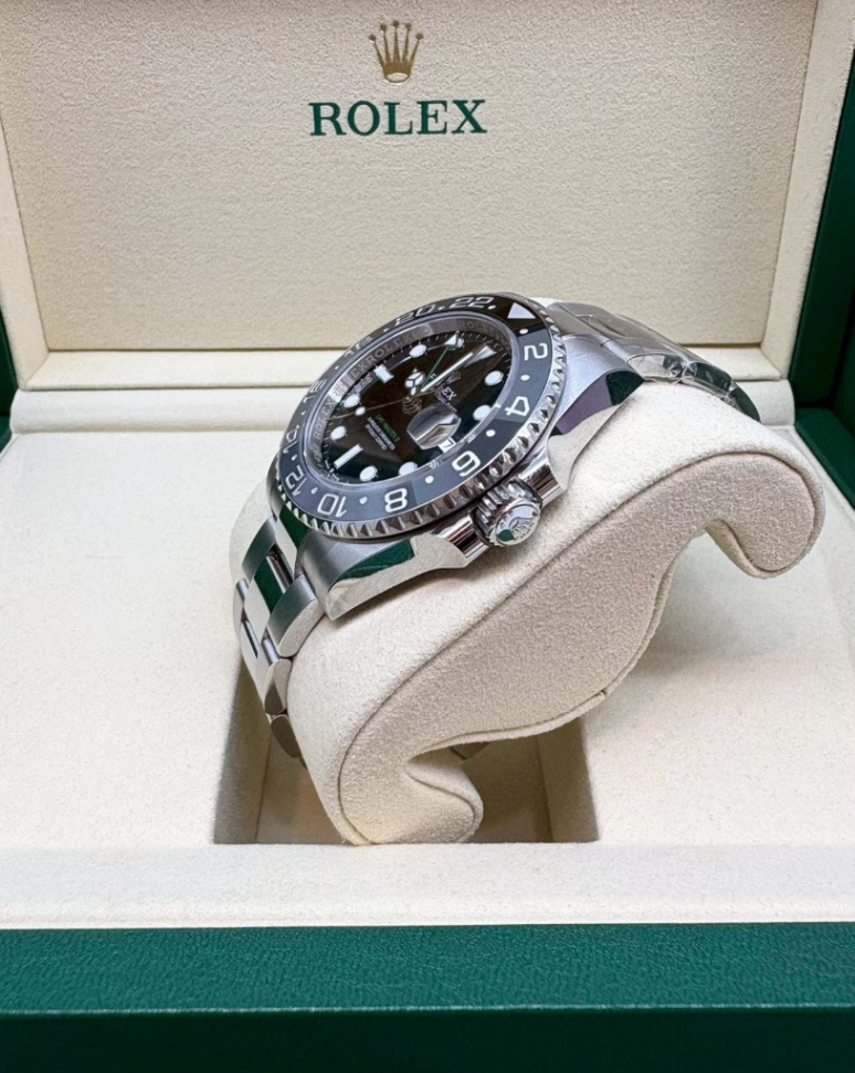 GMT Master || Bruce Wayne Oyster 40mm - Image 3