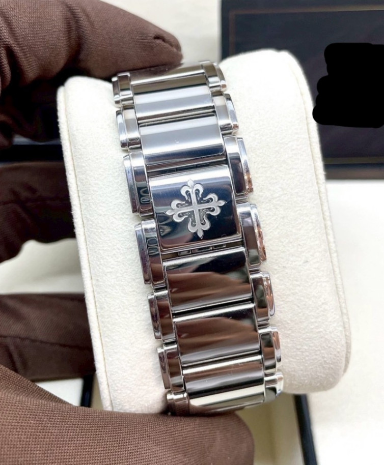 Patek Philippe Twenty Four 4910/1200A Blue Dial thumbnail 5