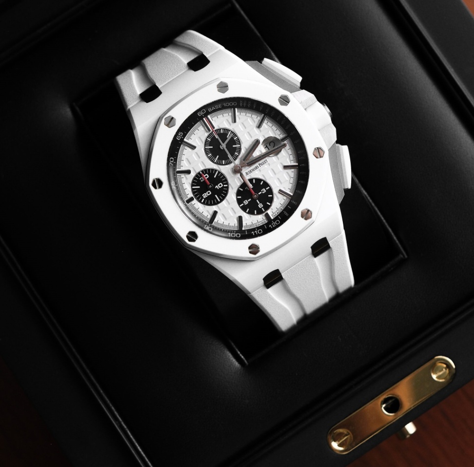 Audemars PiguetRoyal Oak Offshore 26402CB.OO.A010CA.01 White Dial White Rubber Strap 2014