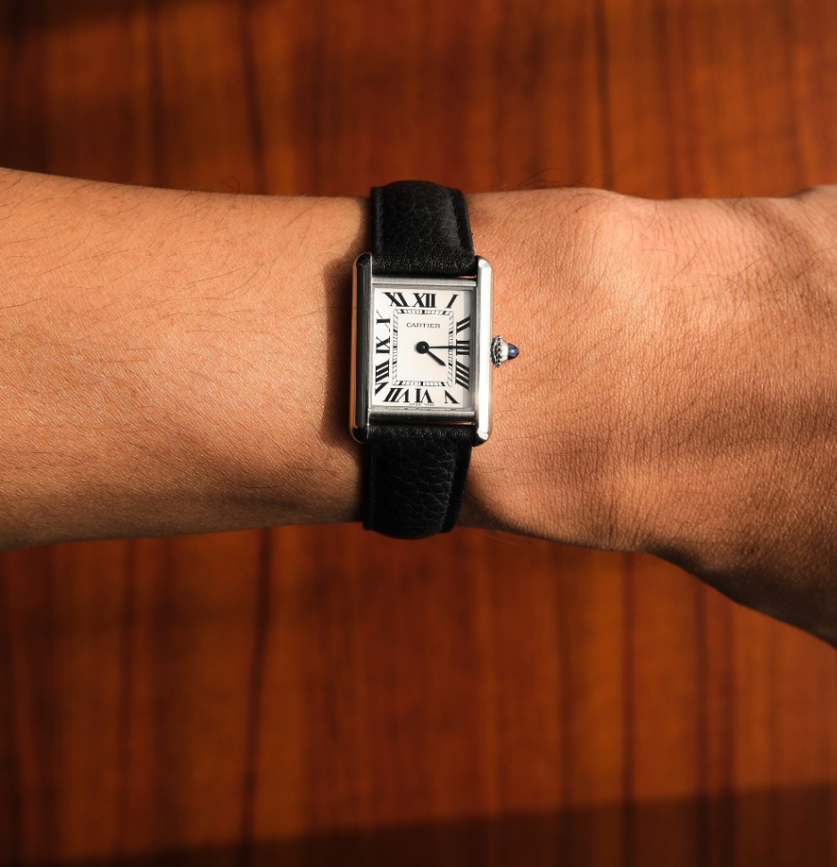 Cartier Tank Must WSTA0042 Small Silver Dial Black leather strap 2022 - Image 4