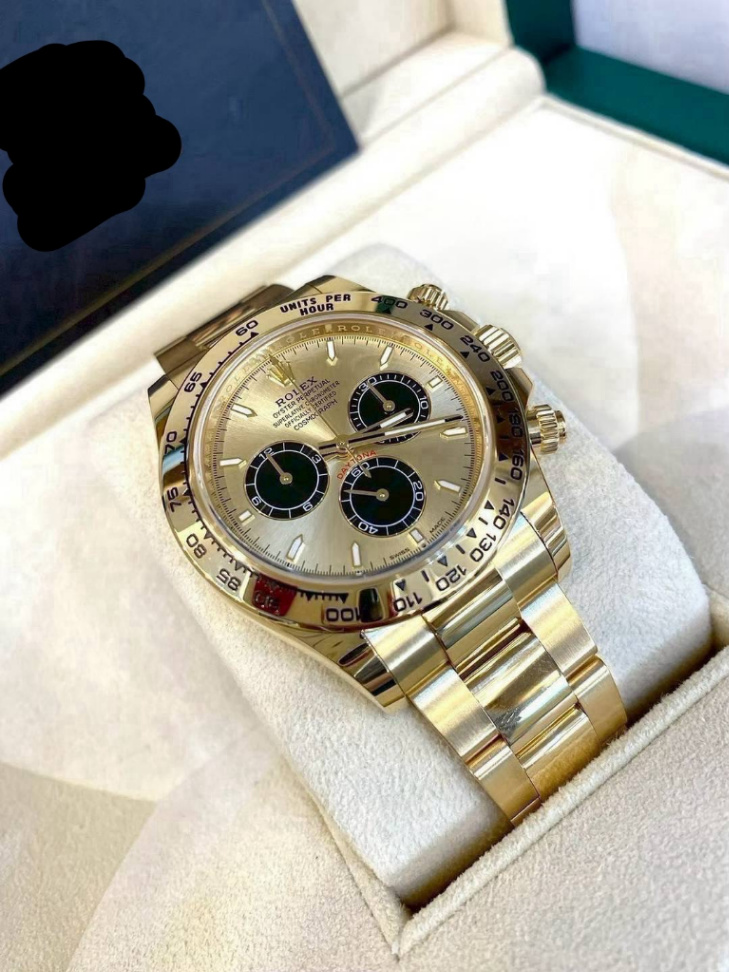 Daytona Champagne Dial Full Yellow Gold 40mm thumbnail 3