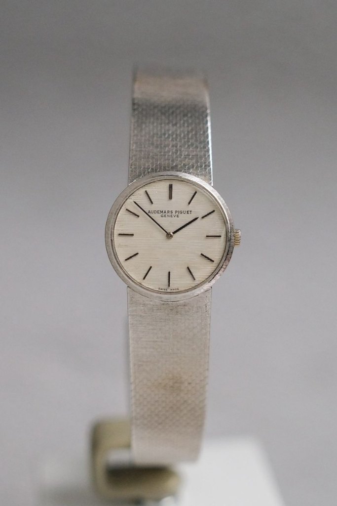 Audemars Piguet Vintage Full 18K White Gold