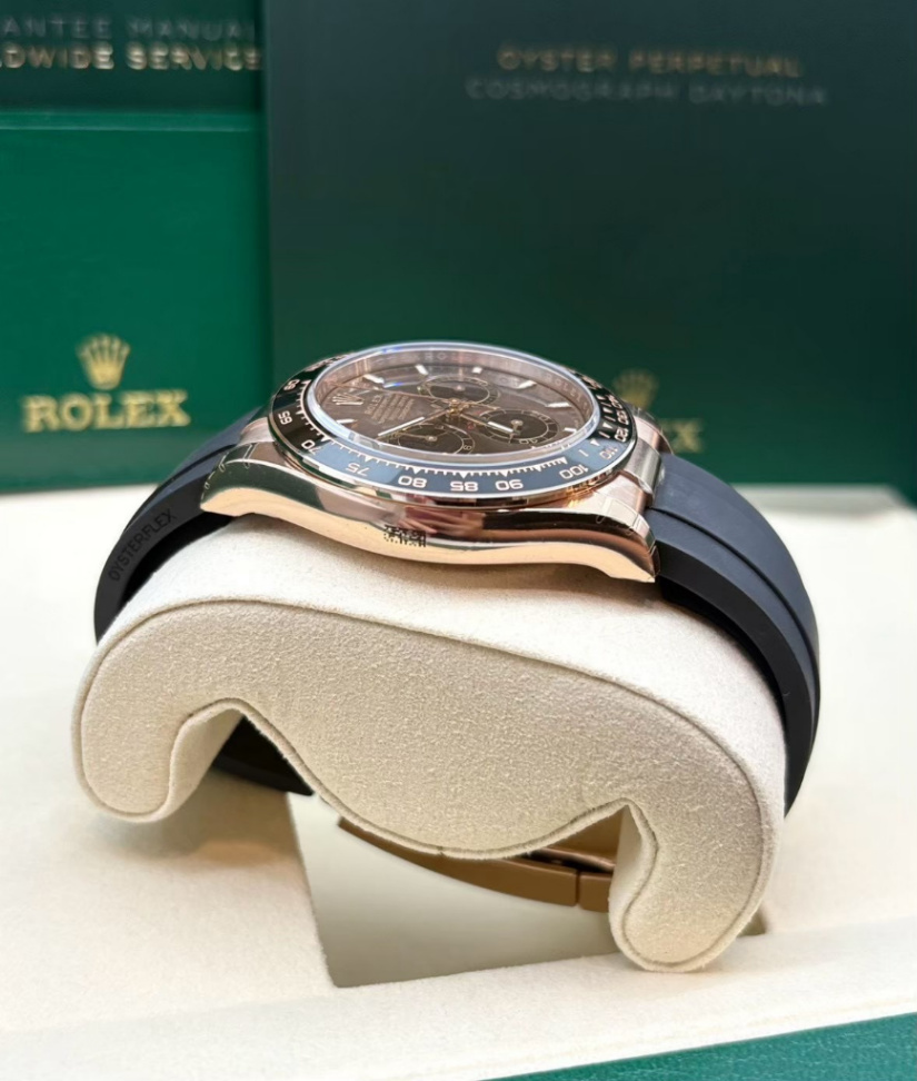 Daytona Chocolate Dial Rose Gold Oysterflex 40mm thumbnail 3