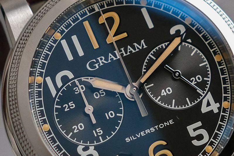 Graham Silverstone Black Chronograph Vintage 44 thumbnail 4