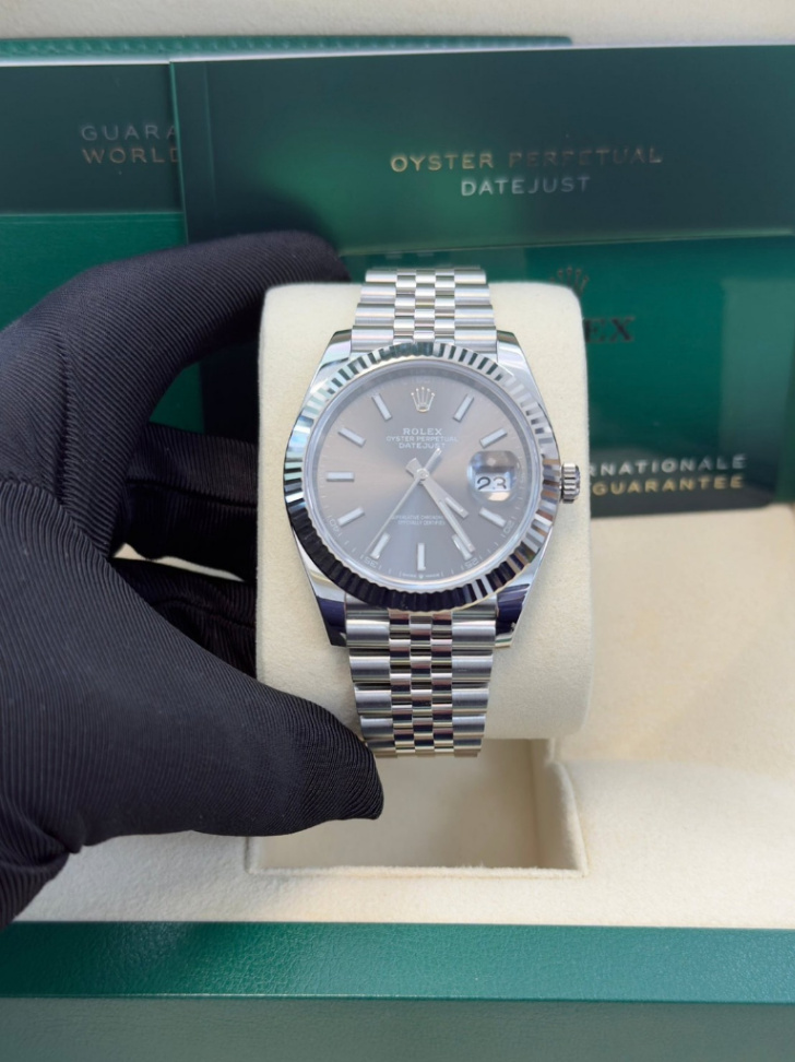 Datejust Grey Dial Jubilee 41mm - Image 2