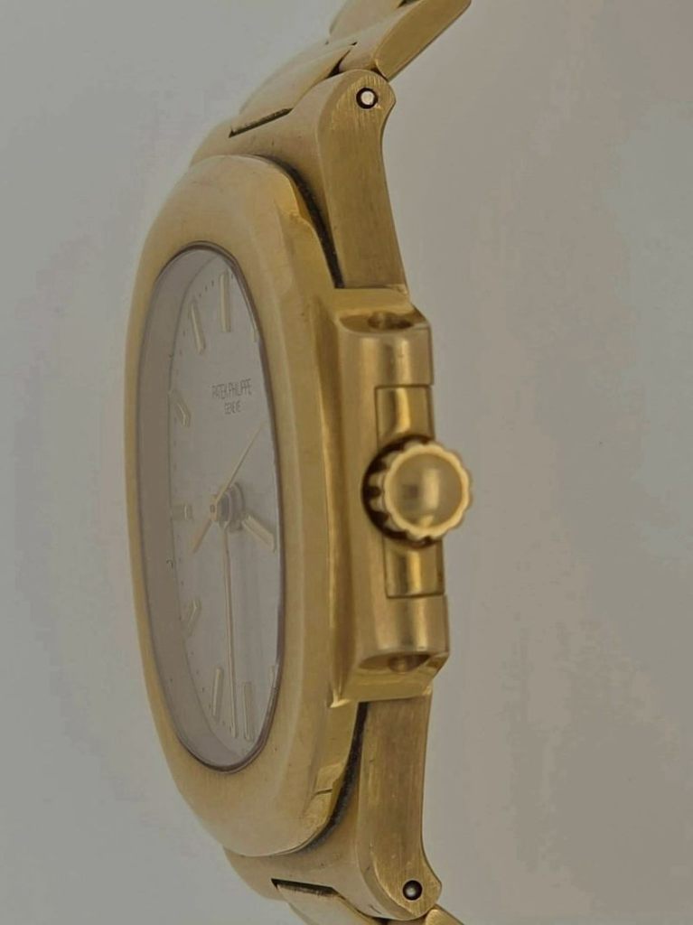 Patek Philippe Nautilus 3800/1J  thumbnail 4