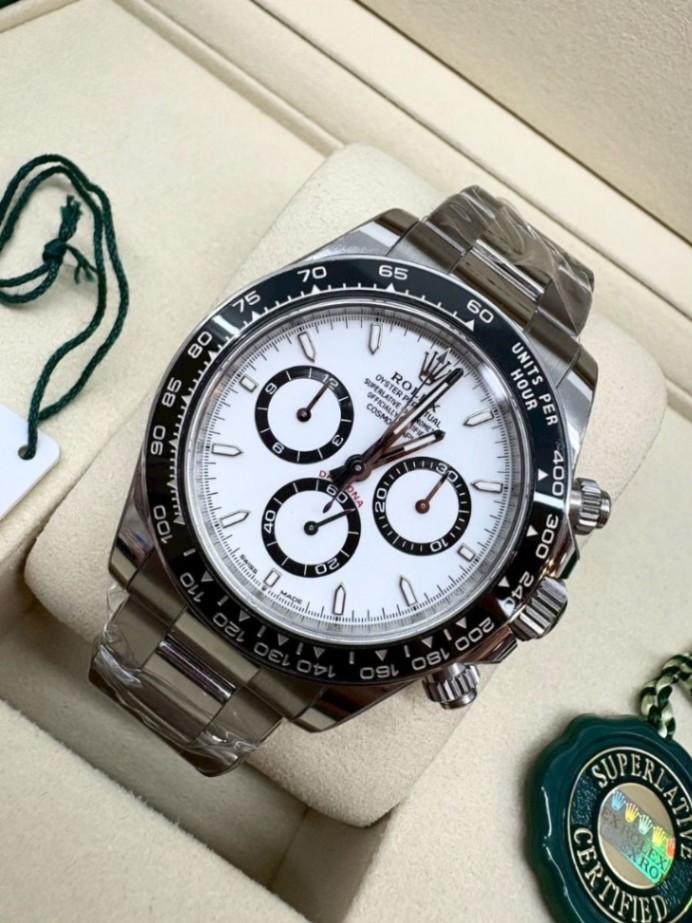 ROLEX Daytona Panda 126500LN White Dial 40mm thumbnail 2