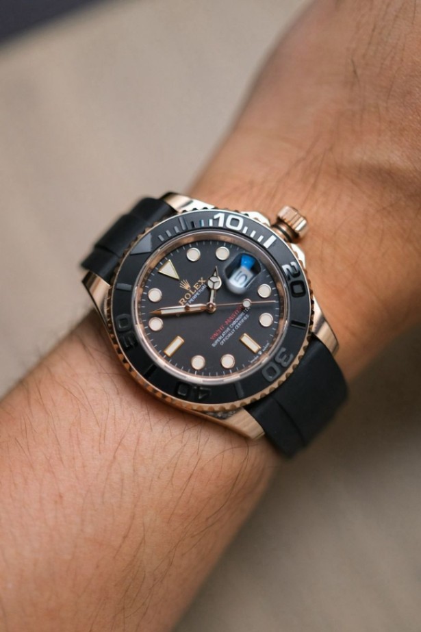 Rolex Yacht-Master 40 Everose Gold Oysterflex Ref. 126655 thumbnail 3