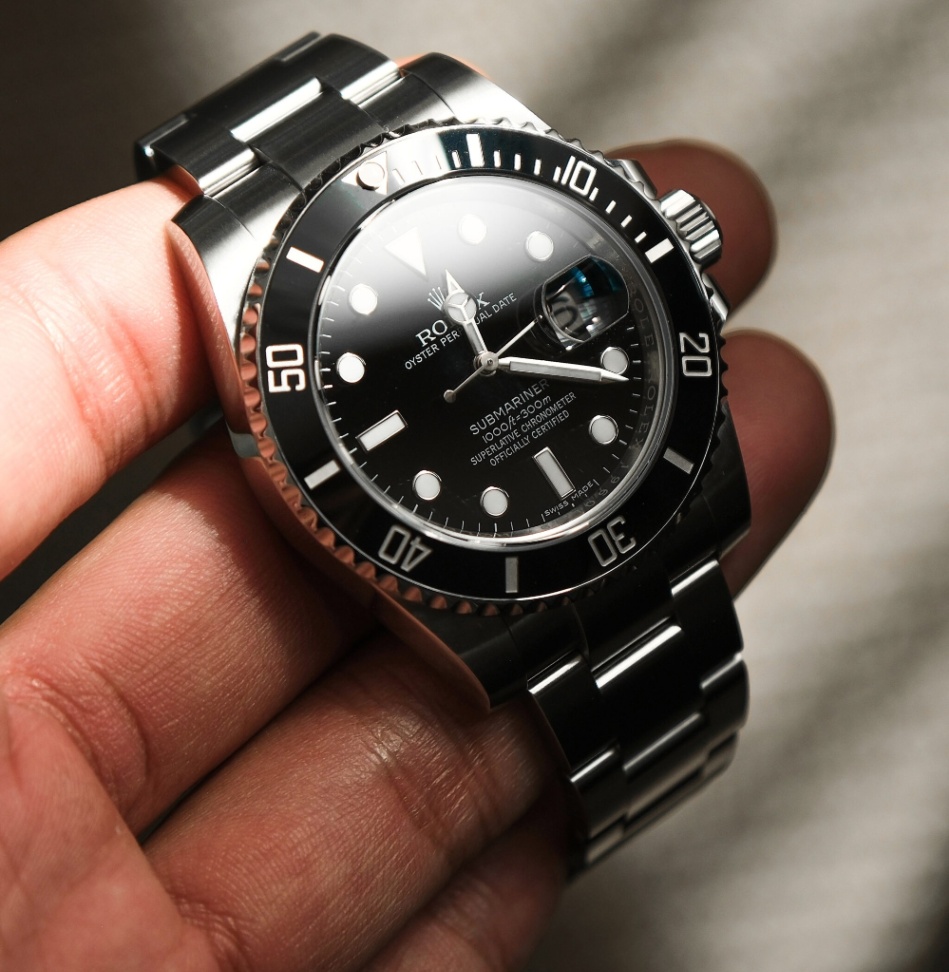 Rolex Submariner 116610LN Black Dial Oyster Steel 2017 40mm. - Image 3