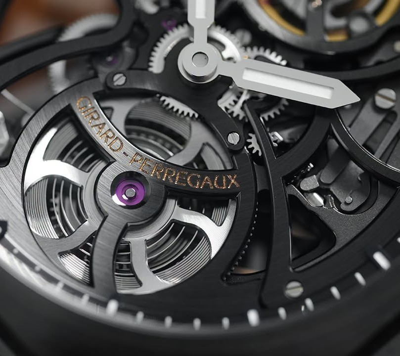 Girard Perregaux Laureato Skeleton Black - Image 4