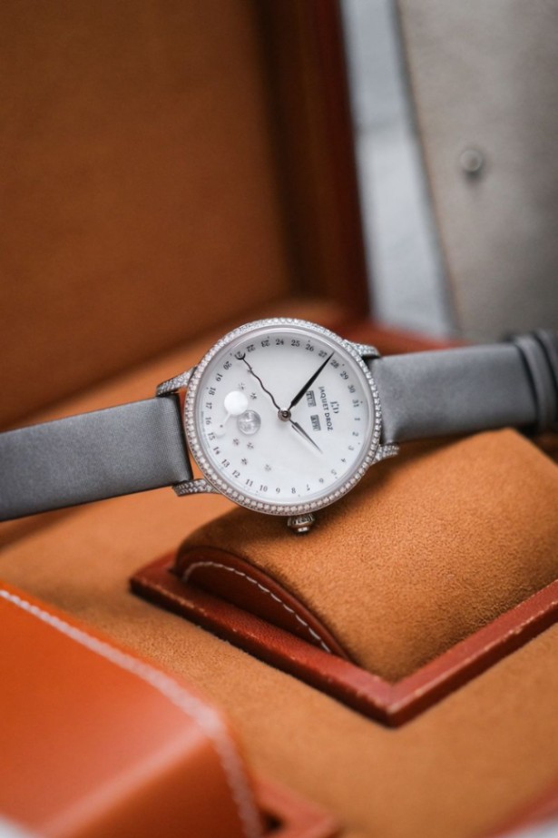 Jaquet Droz Astrale Calendar Moonphase J012614570 - Image 6