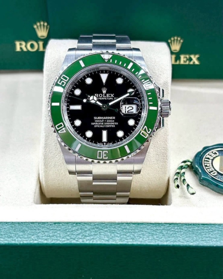 Rolex Submariner Date Starbucks 126610LV