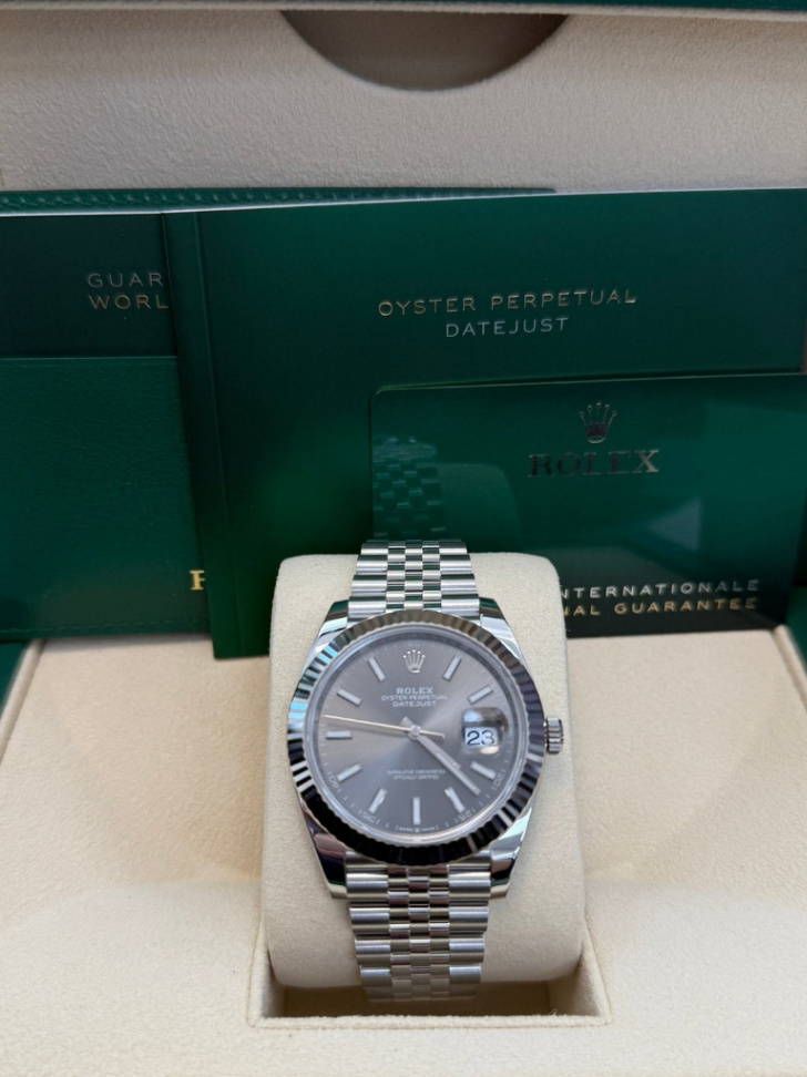 Datejust Grey Dial Jubilee 41mm