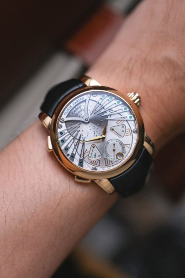 Ulysse Nardin Stranger Qaumi Tarana 18K Rose Gold 1/1 - Image 5