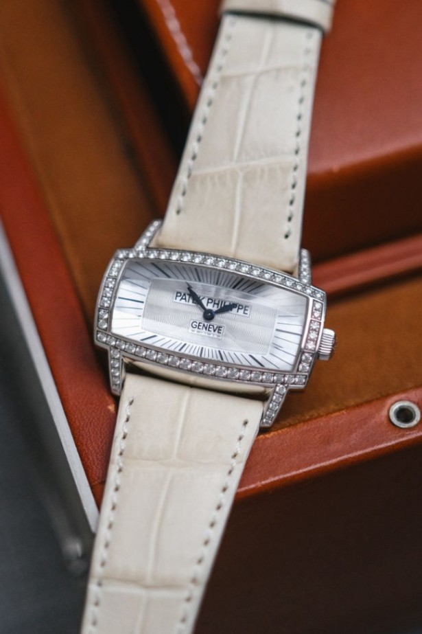 Patek Philippe Gondolo Gemma 4980G thumbnail 2