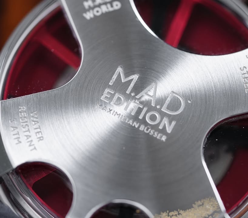 M.A.D.1 Watch Edition Red thumbnail 7