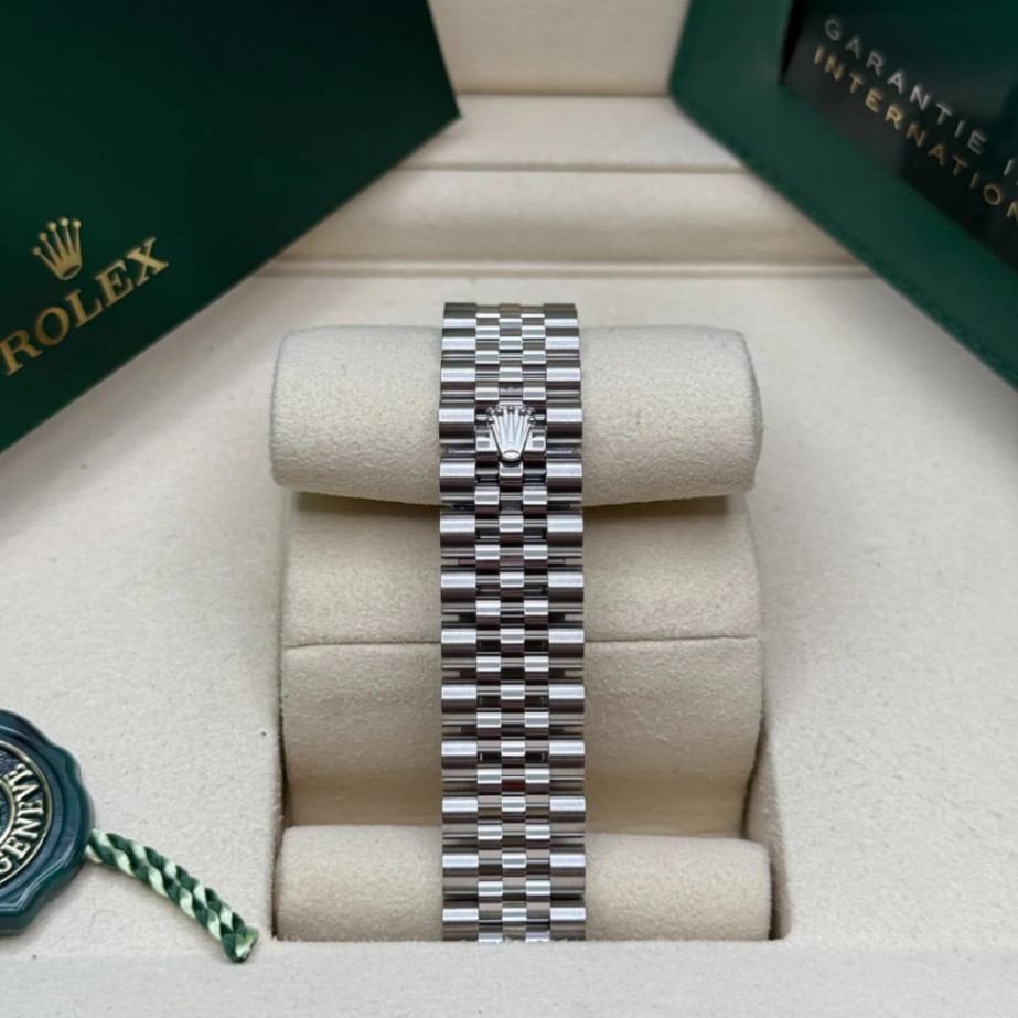 Datejust Pink Roman VI Dial Jubilee 31mm - Image 5