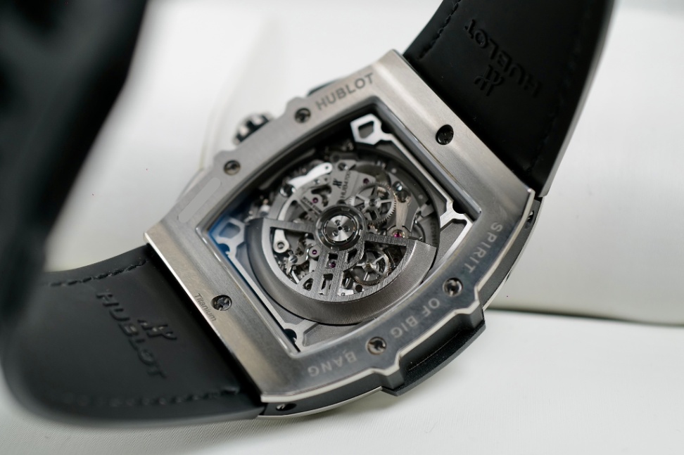 HUBLOT Spirit of Big Bang Chronograph 601.NX.0173.LR Titanium 45mm - Image 2