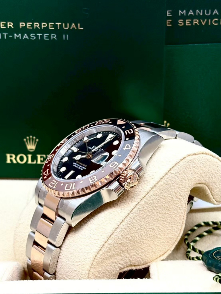 GMT Master || Rootbeer 2t Rose Gold 40mm - Image 3
