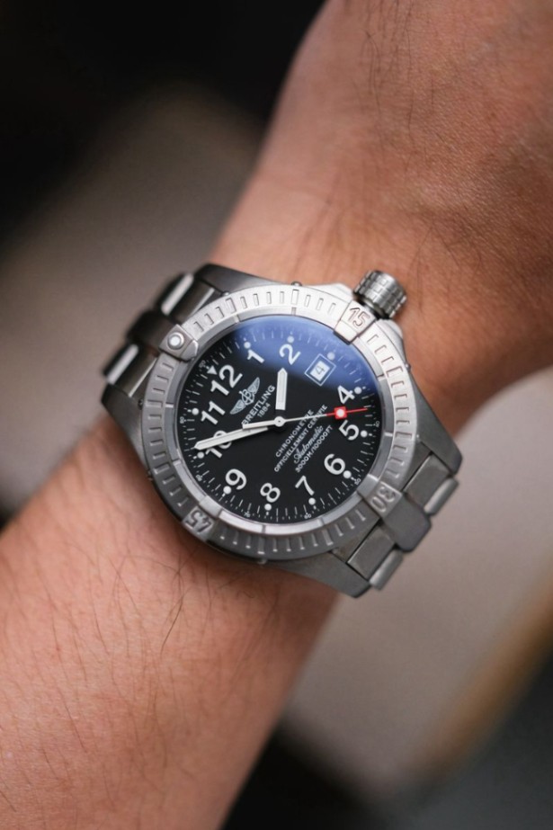 Breitling Avenger Seawolf Titanium (Ref.E17370) thumbnail 3
