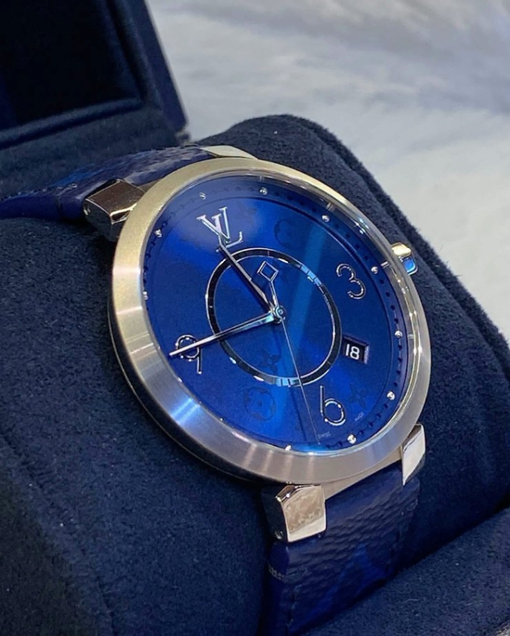 Louis Vuitton Tambour Slim Monogram Blue thumbnail 3