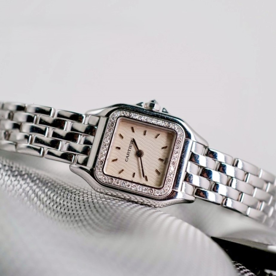 CARTIER Panthère 1660 White Gold Wave Dial Diamond Bezel Small