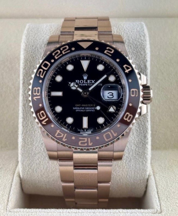 Used GMT Master || Rootbeer Full Rose Gold 40mm - Image 1