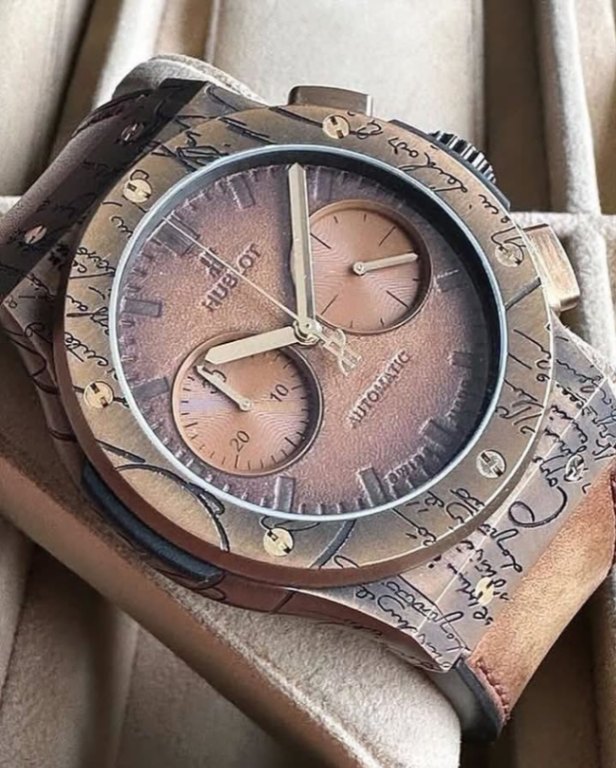 HUBLOT Classic Fusion Chronograph Berluti Bronze 521.BZ.051G.VR.BER19 45mm - Image 2