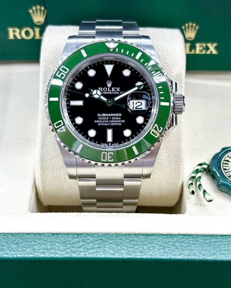 ROLEX Submariner Date 126610LV "Starbucks" 41mm