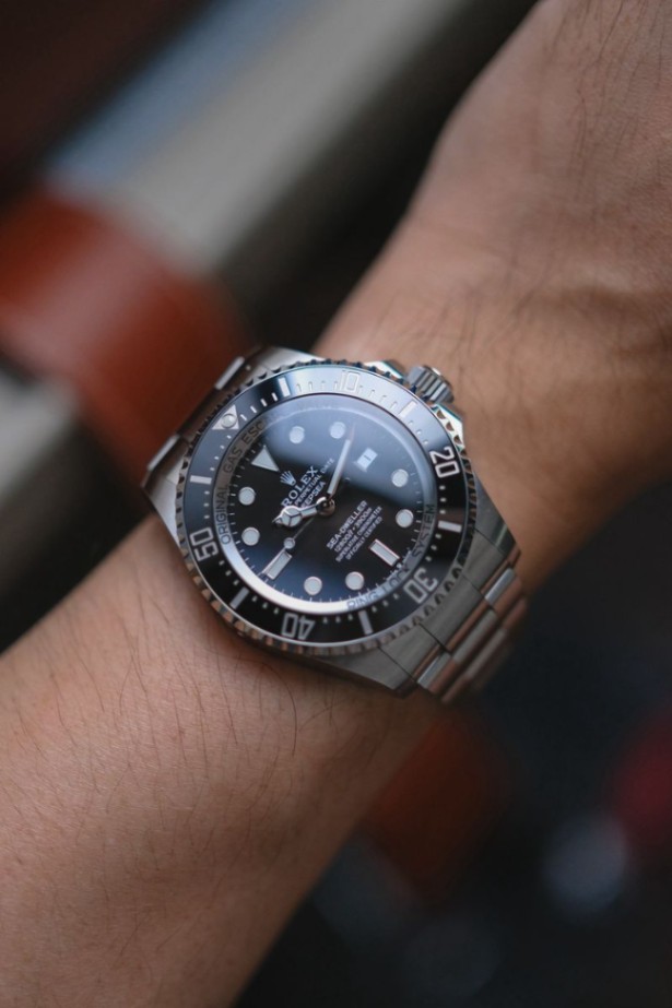ROLEX SEA DEWELLER DEEPSEA 126660 - Image 2
