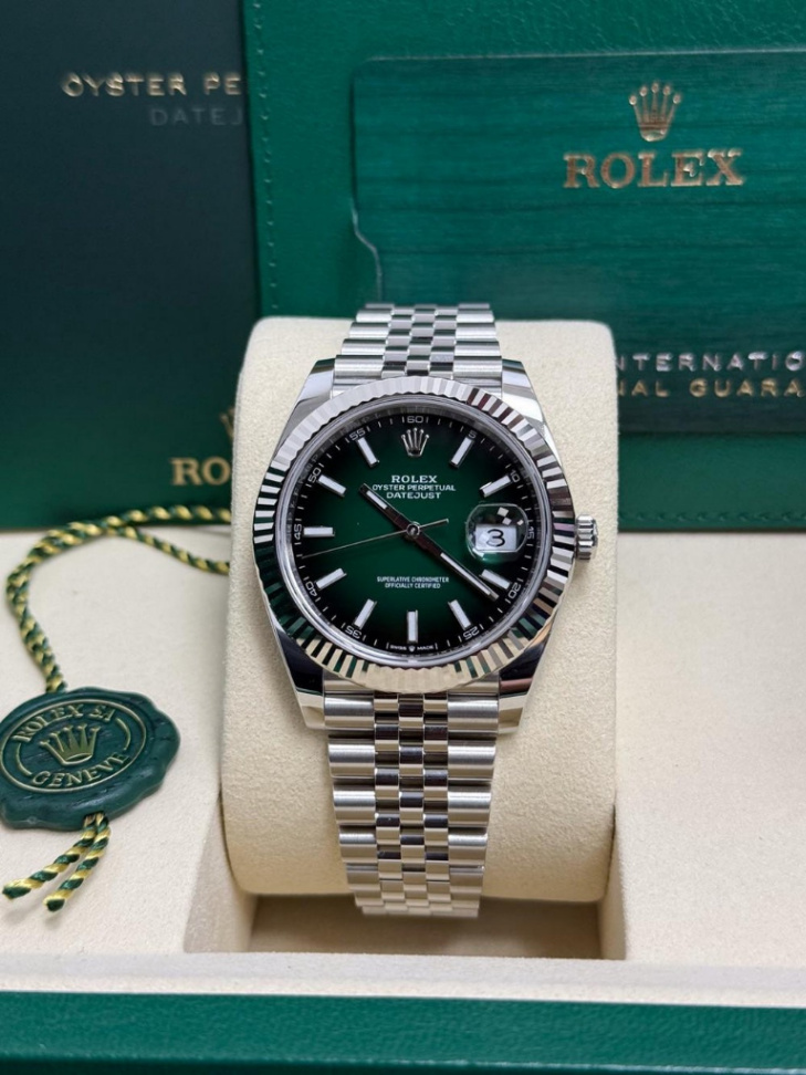 Datejust Green Ombre Dial Jubilee 41mm - Image 2