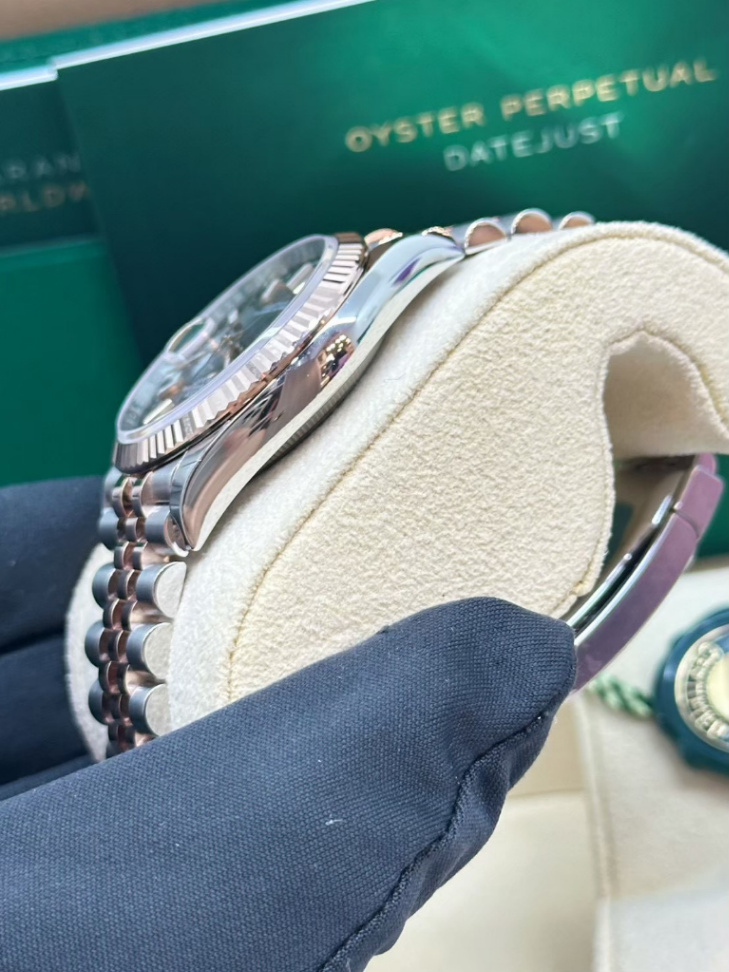 Datejust Chocolate Dial 2t Rose Gold 36mm thumbnail 3