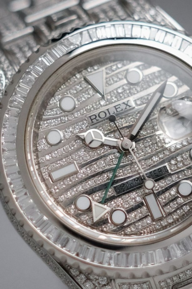 Rolex Ice GMT MASTER II Green Hand Full Diamond - Image 4