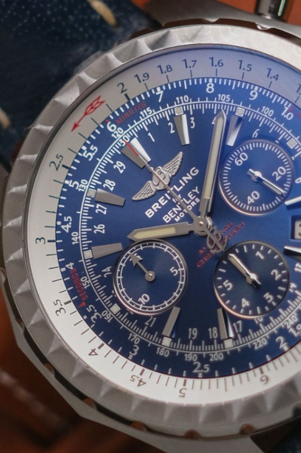 Breitling for Bentley Motors Chronograph A25363 thumbnail 3