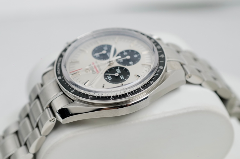 Omega Speedmaster Tokyo Olympic Panda Dial - Image 3