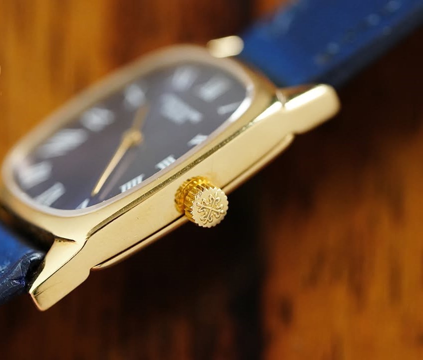 Patek Philippe Golden Ellipse 4186 - Image 4
